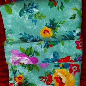 Pioneer Woman Tablecloth 50×70